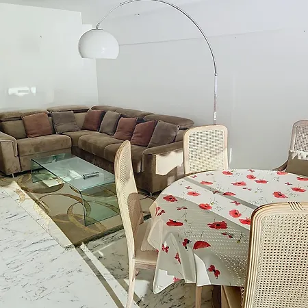 Appartement Situation Et Vue Exceptionnelles 338l Roll *